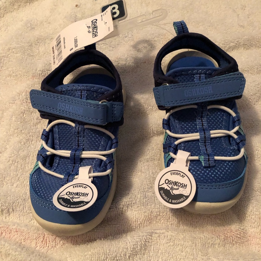 Oshkosh Toddlers shoes - Picture 1 of 6